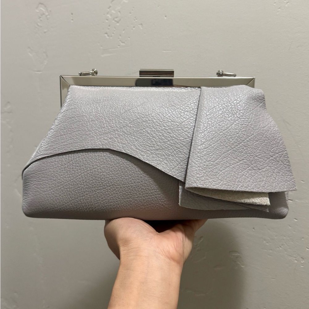 Handmade Cowhide Leather Asymmetrical Ruffles Metal Frame Bag, Multi Use Style - Picture 5 of 16